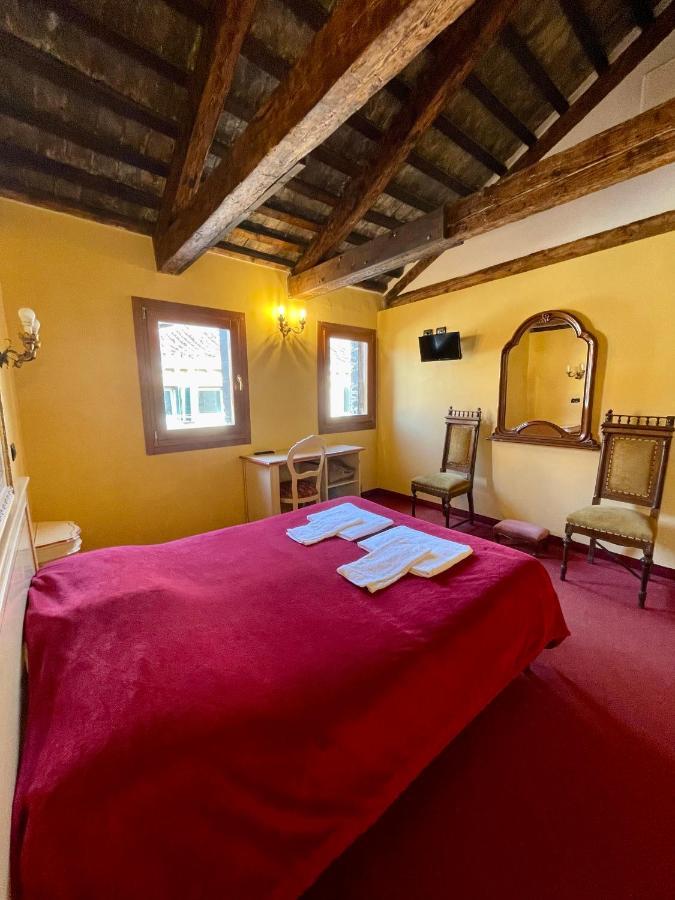 Ai Boteri Hostel Venetië Buitenkant foto